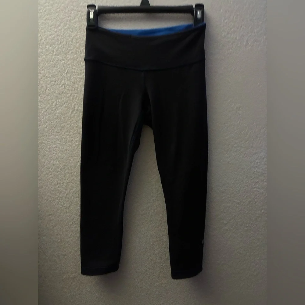 Lululemon Wunder Under Crop Reversible 4